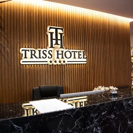Triss 酒店 4*