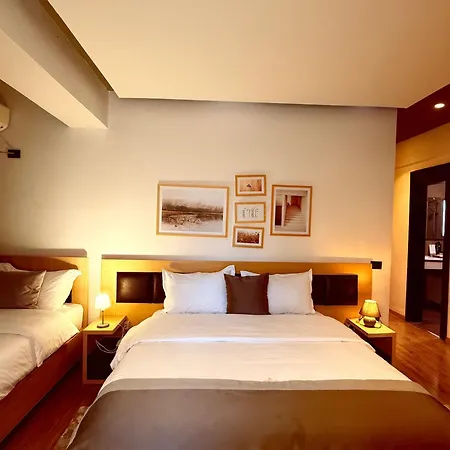 Hotel Triss 4*