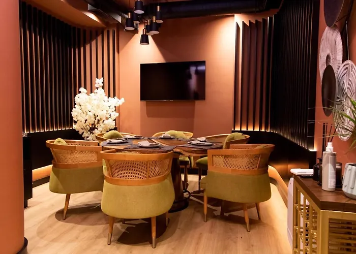 ホテル Triss ティラナ